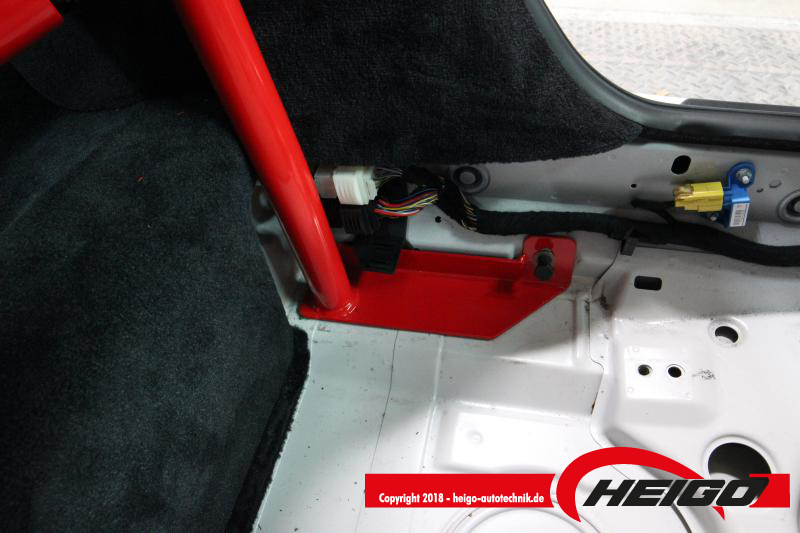 S-516.059-000 Überrollbügel