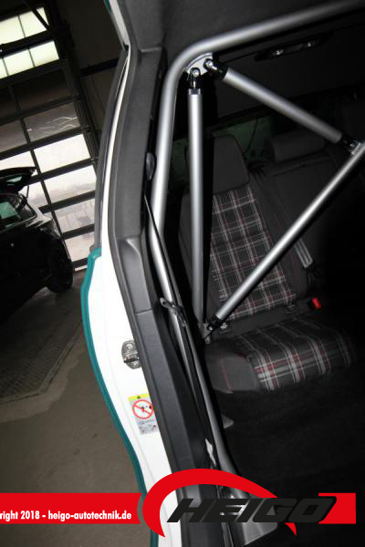 S-588.167-000 Überrollbügel